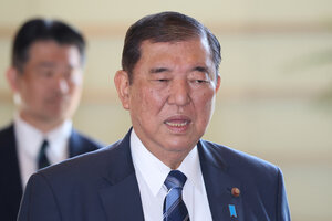 首相官邸に入る石破茂首相=2025年4月9日午前8時20分、岩下毅撮影